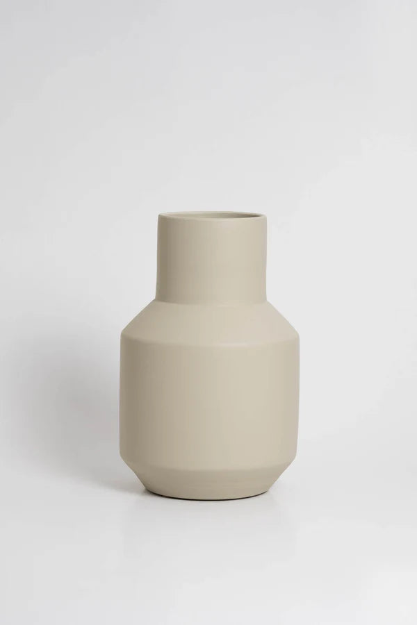 'Sado' Handmade Vase | Sand