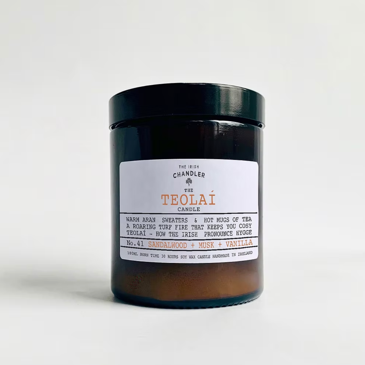 The Irish Chandler | Teolaí Candle (Sandalwood, Musk and Vanilla)