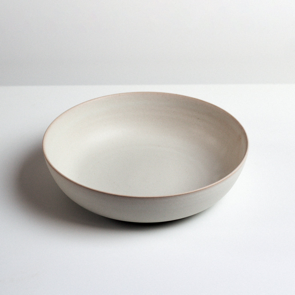 Vinh Truong | Large Serving Bowl | Linen Beige
