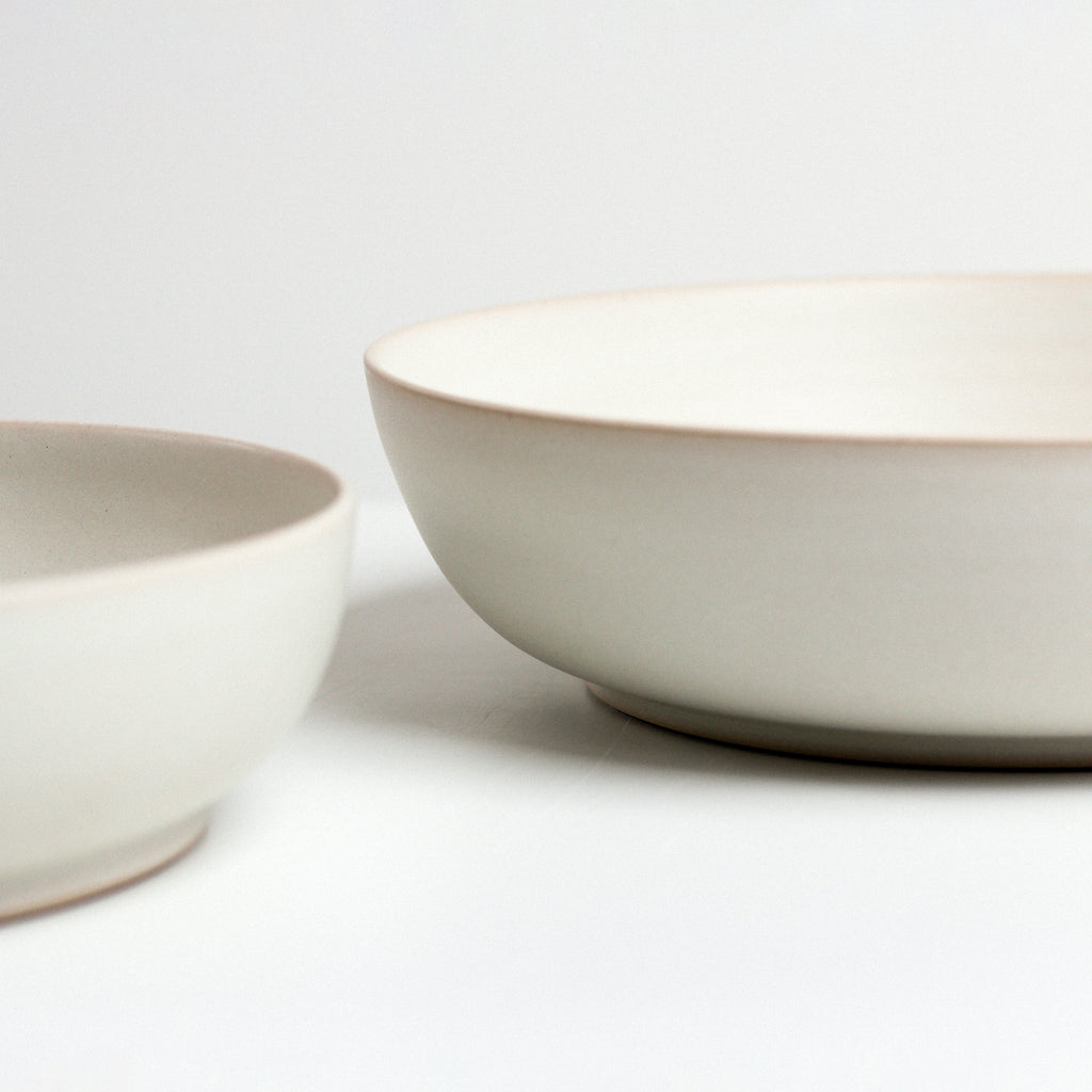 Vinh Truong | Large Serving Bowl | Linen Beige