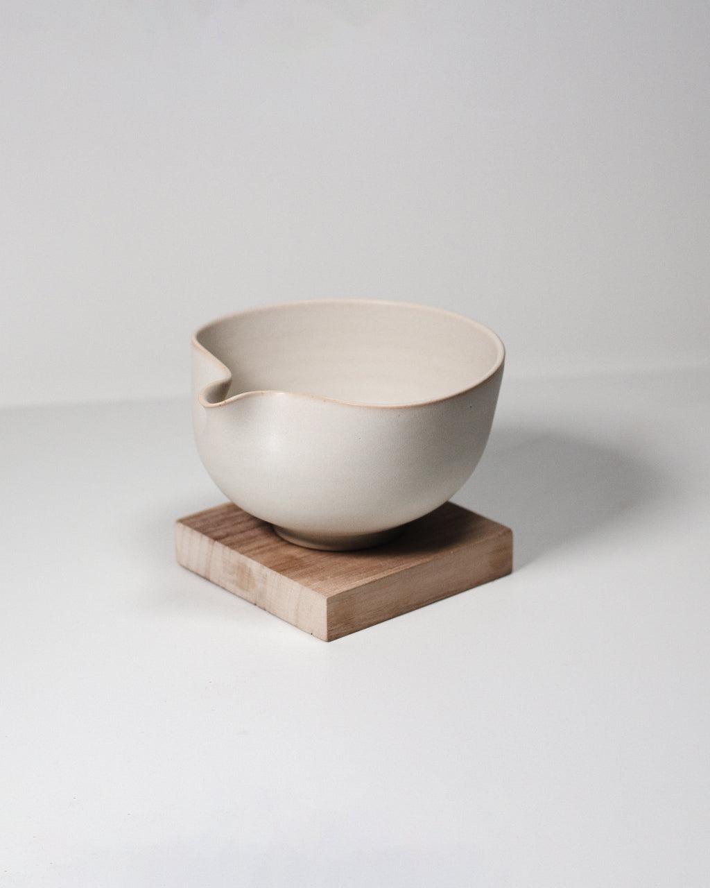 Vinh Truong | Matcha Bowl | Linen Beige