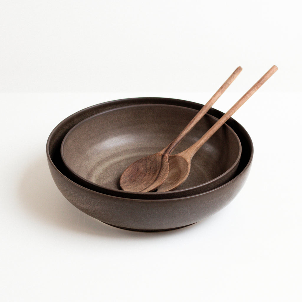 Vinh Truong | Large Serving Bowl | Umber Brown