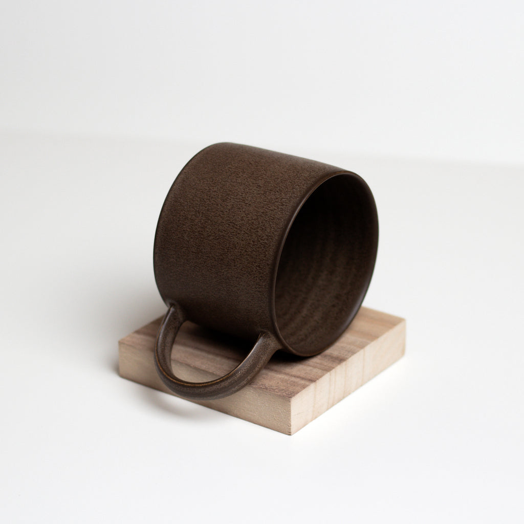 Vinh Truong | Handmade Mug | Umber Brown