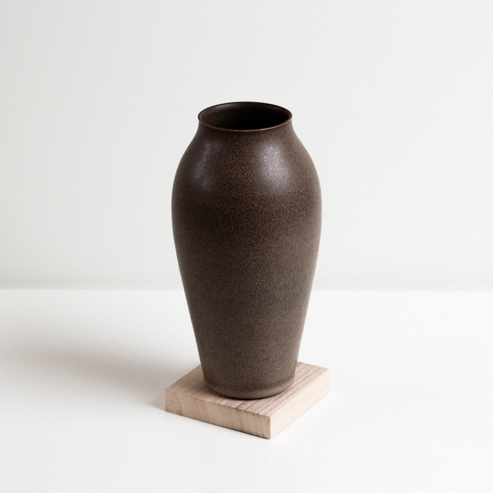 Vinh Truong | Tall Vase | Umber Brown