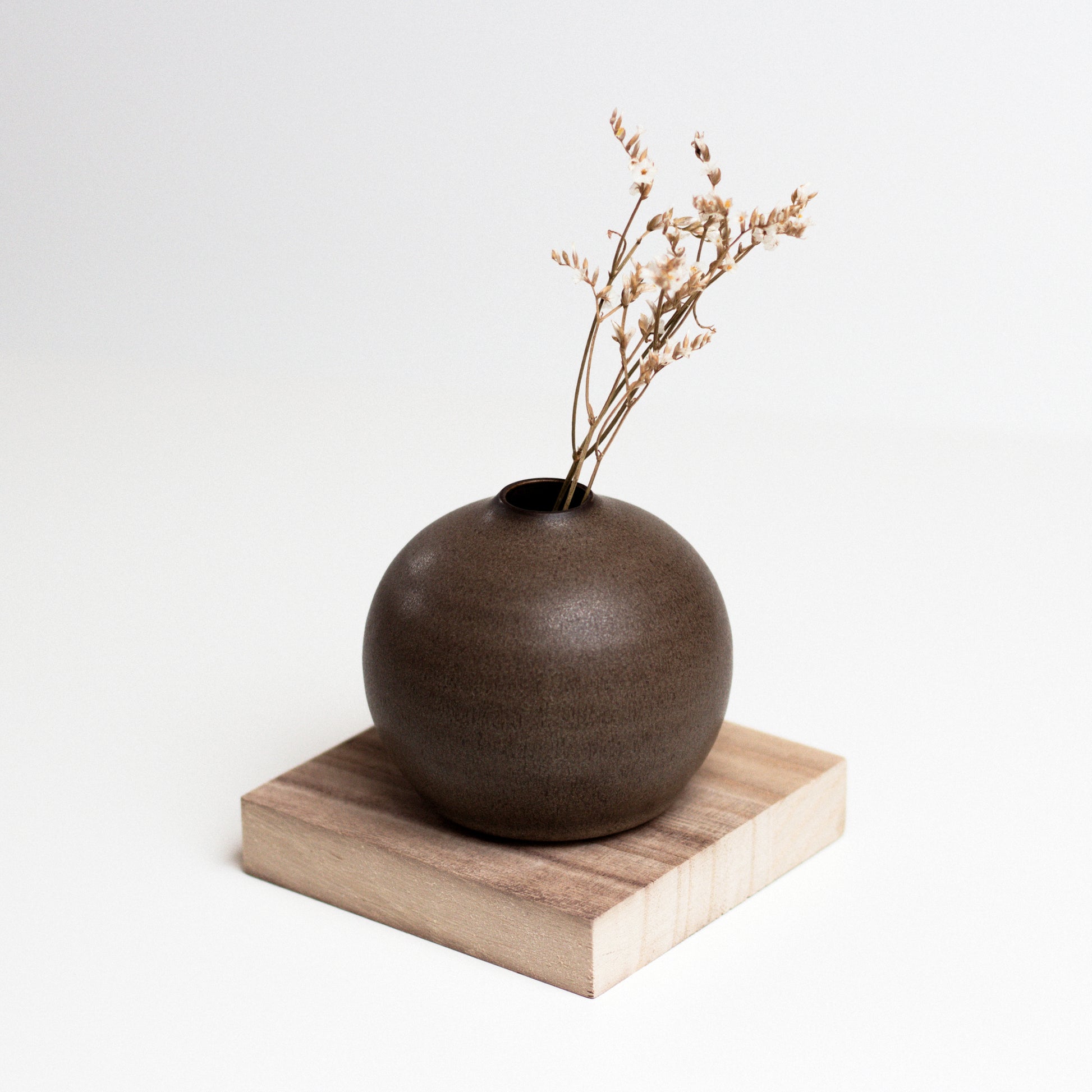 Vinh Truong | Bud Vase | Umber Brown