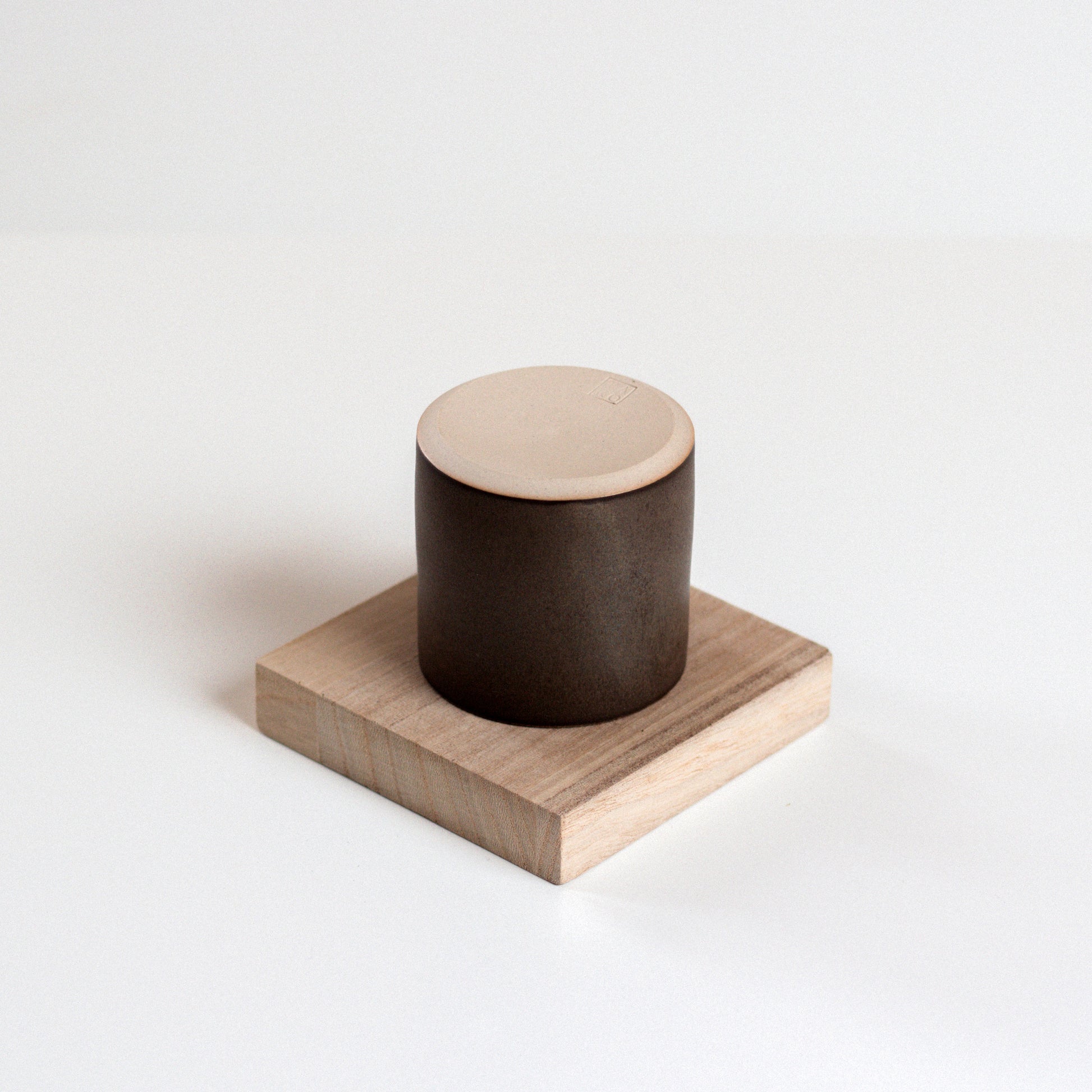 Vinh Truong | Espresso Cup | Umber Brown