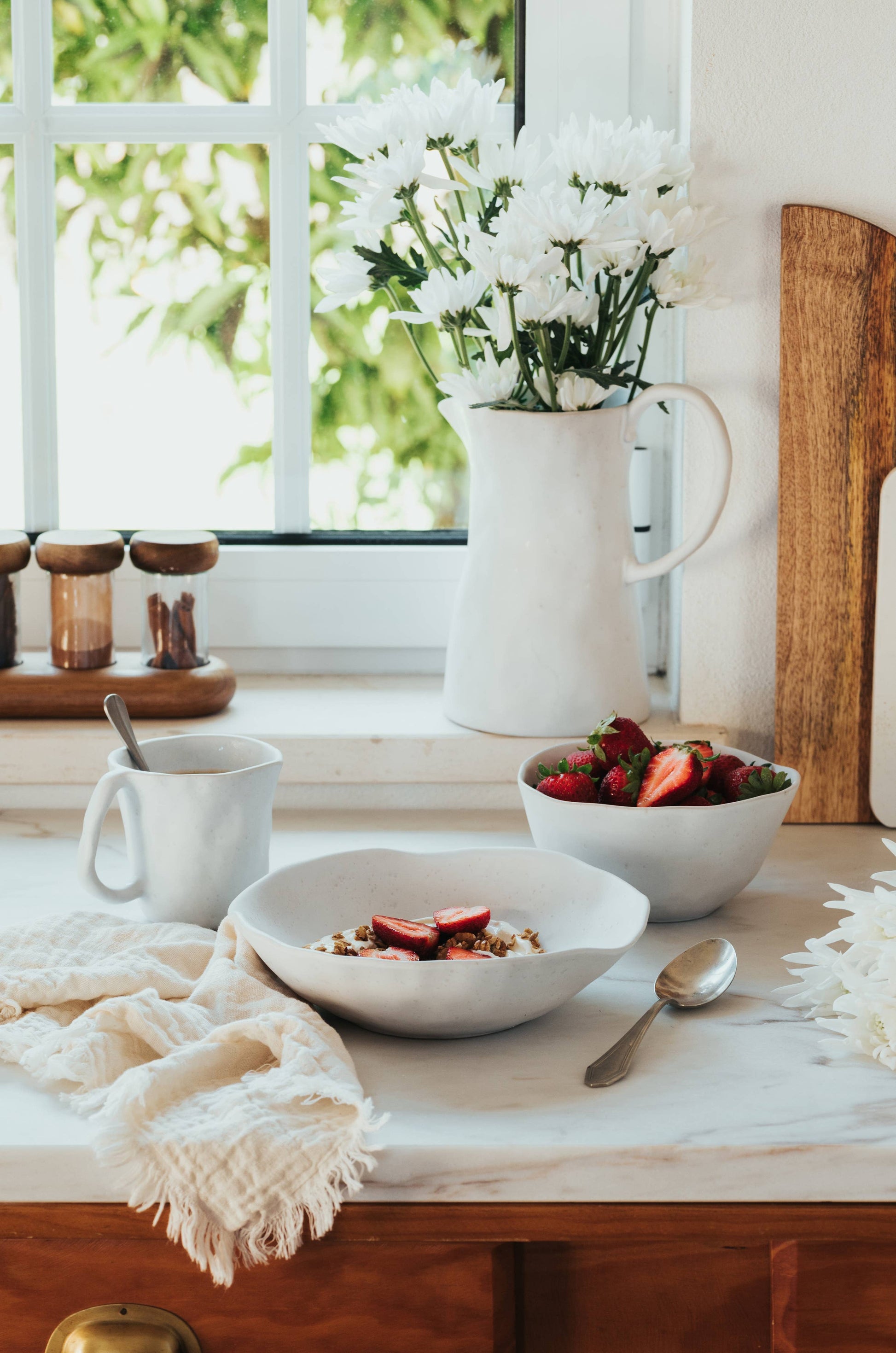 Nature Shape White Mug (300ml)