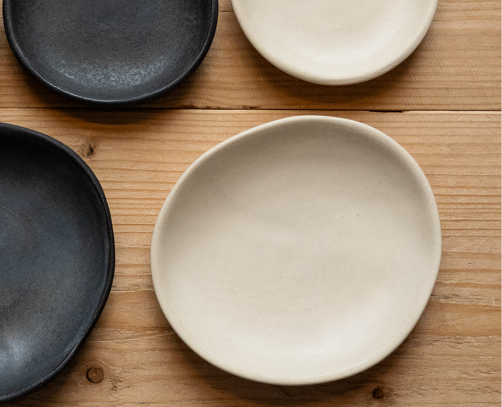 Suze Ceramics | Small Plate | Cream
