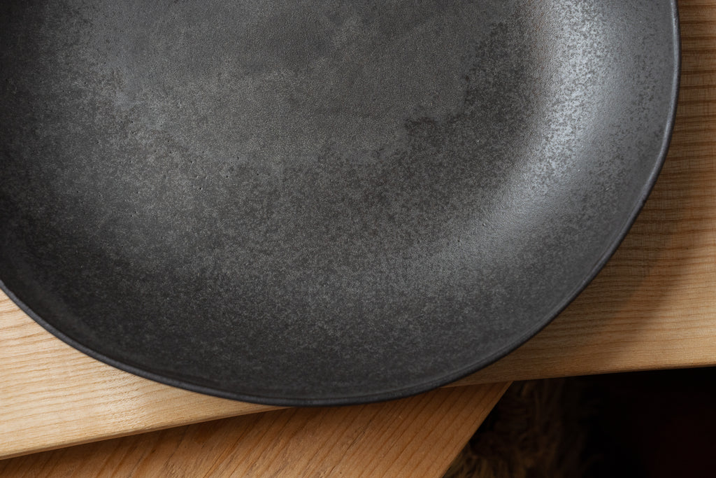 Suze Ceramics | Large Serving Plate | Charcoal