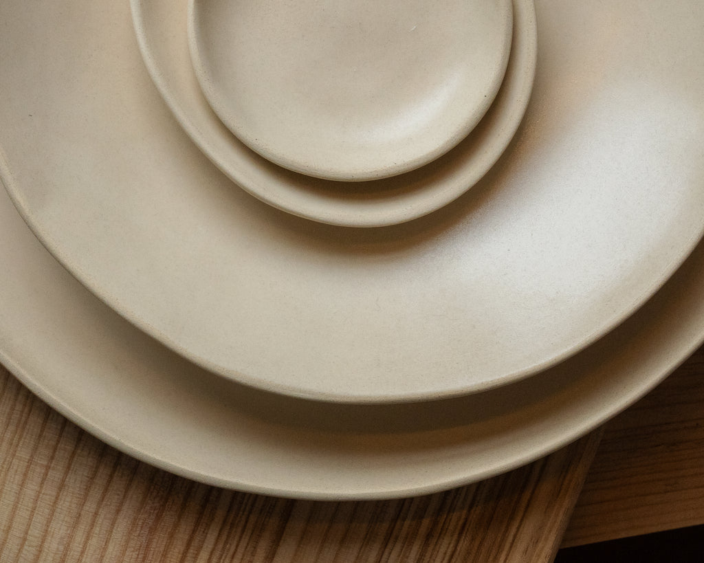 Suze Ceramics | Large Serving Plate | Cream