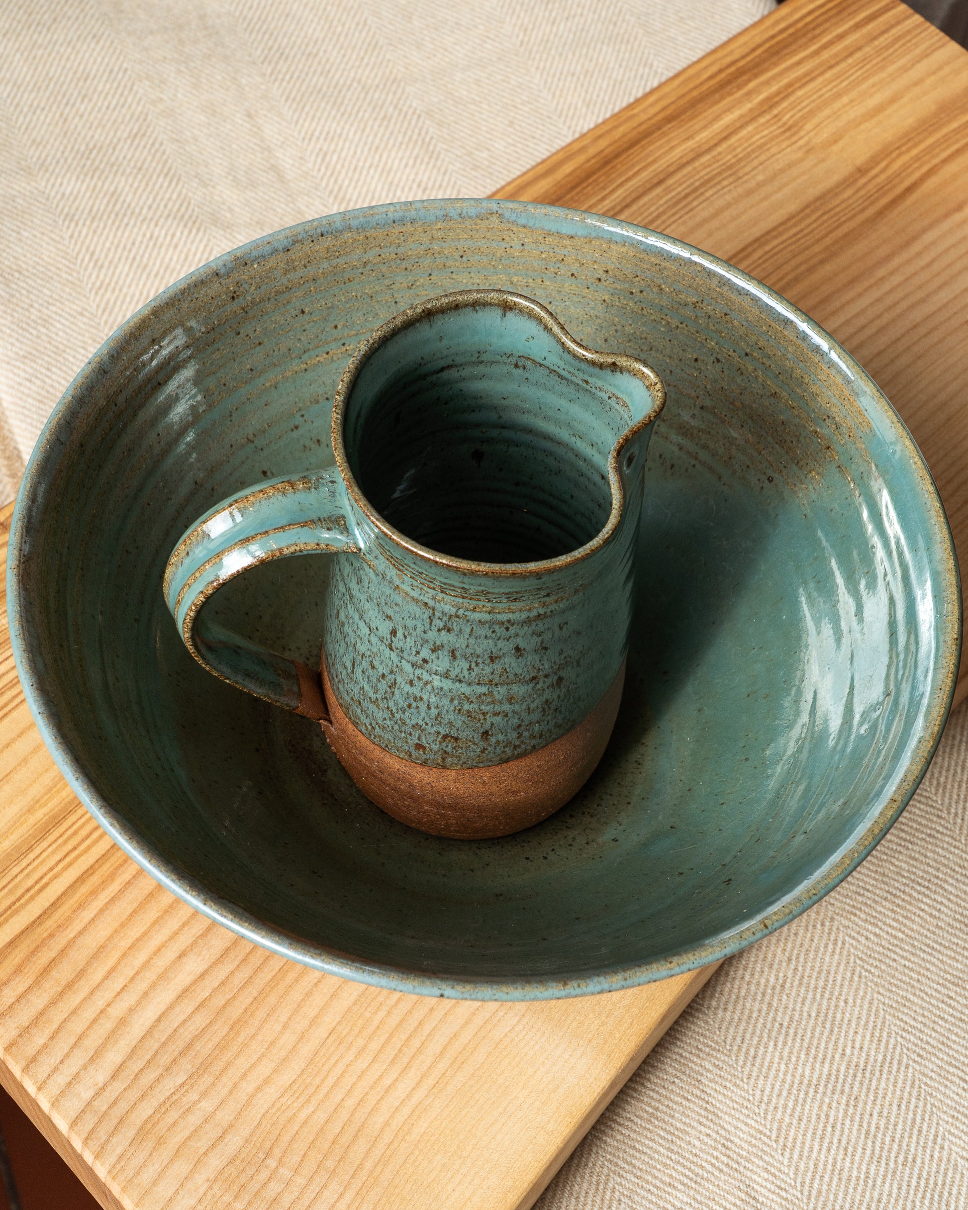Cloonmore Pottery | Large Serving Bowl | Rich Green
