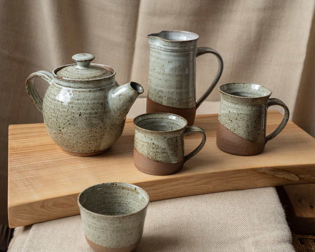 Cloonmore Pottery | Hand-thrown Teapot | Soft Green