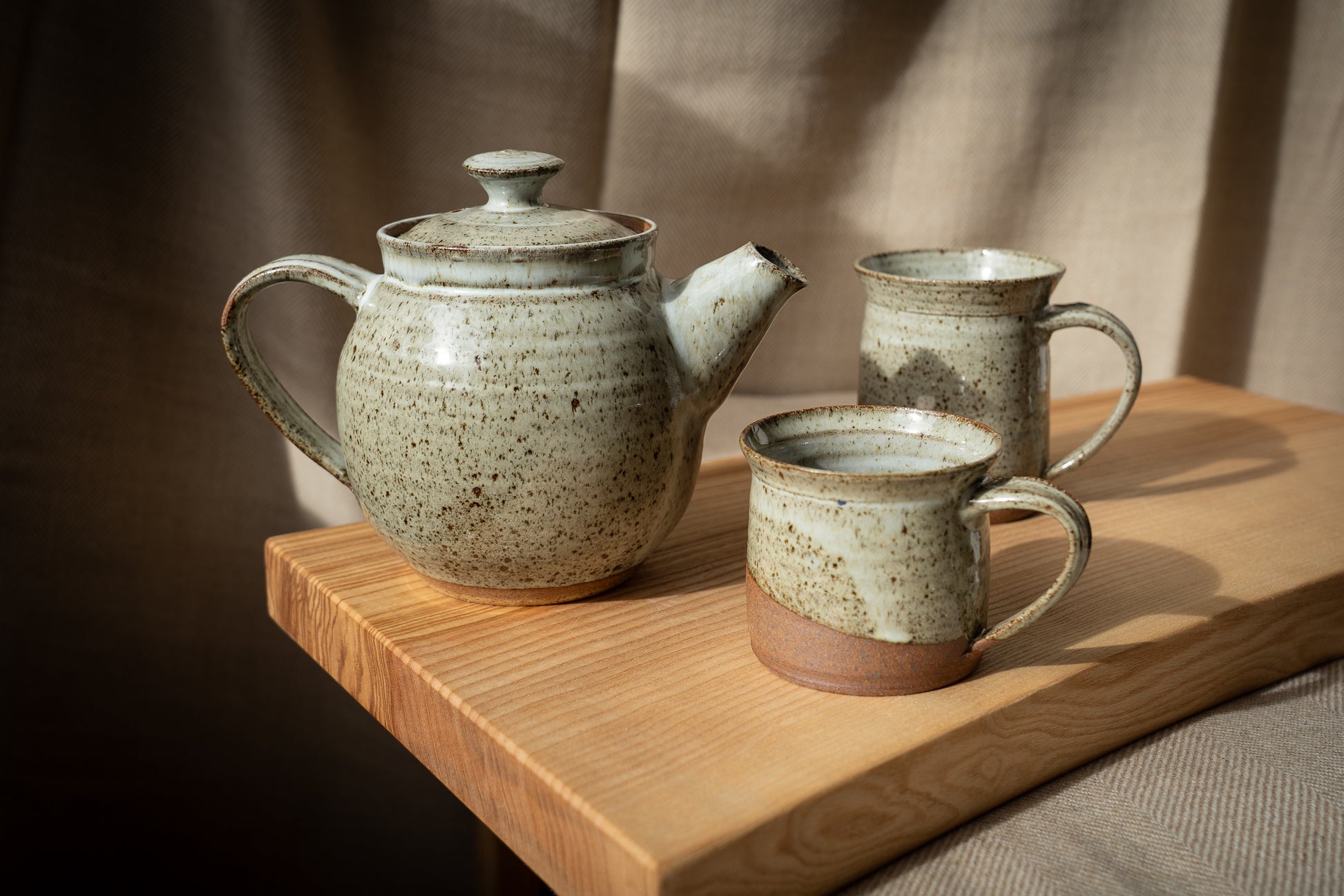 Cloonmore Pottery | Hand-thrown Teapot | Soft Green